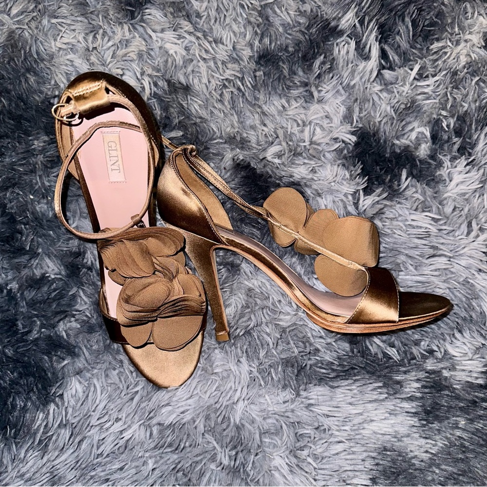GLINT Heels